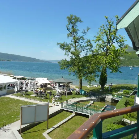 Apartment La Baie Des Voiles ,vue D'annecy ,plage Privee
